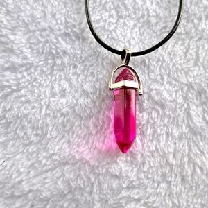 Magenta crystal point pendant necklace on 16-inch faux leather chain